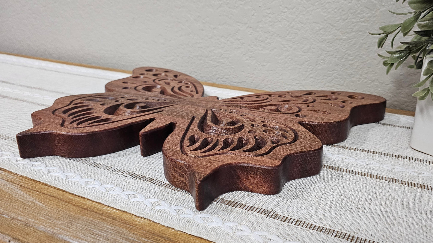Butterfly Edge Grain Cutting Board