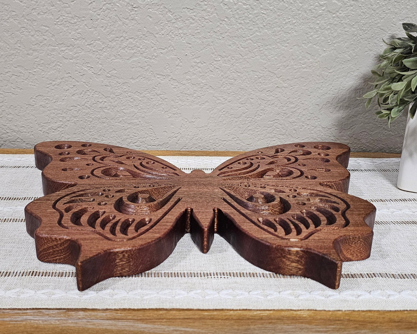 Butterfly Edge Grain Cutting Board