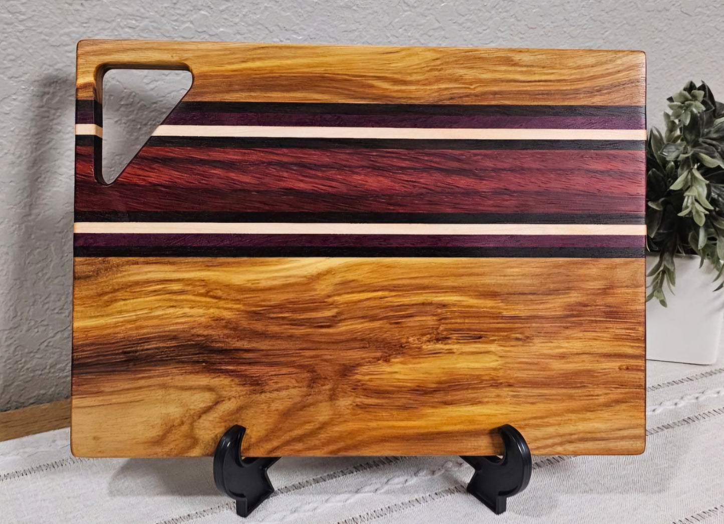 Cutting Board With Handle | Maple, Peruvian Walnut, African Padauk, Purpleheart, & Canary Wood