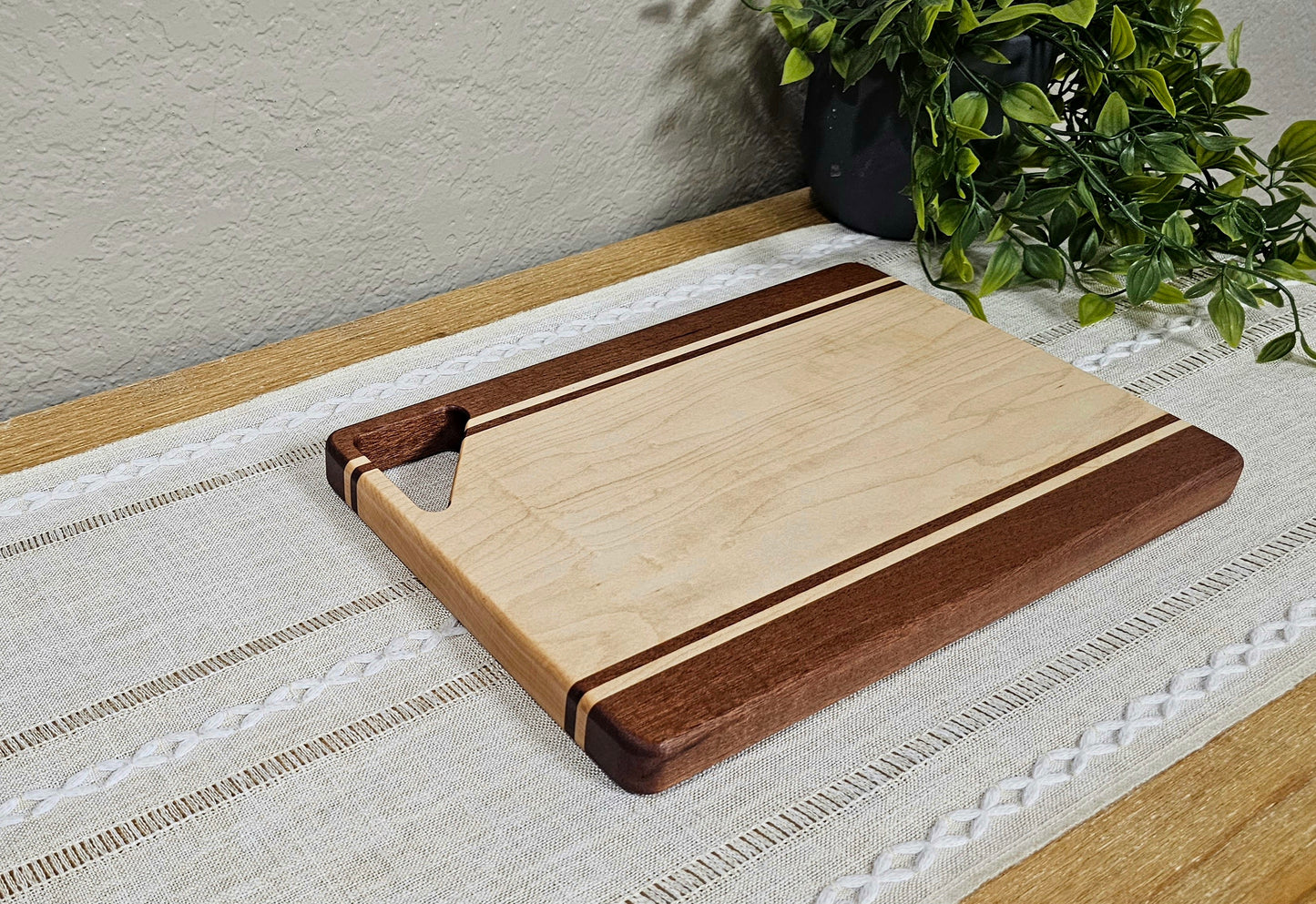 Cheese Board | African Sapele & Maple Woods