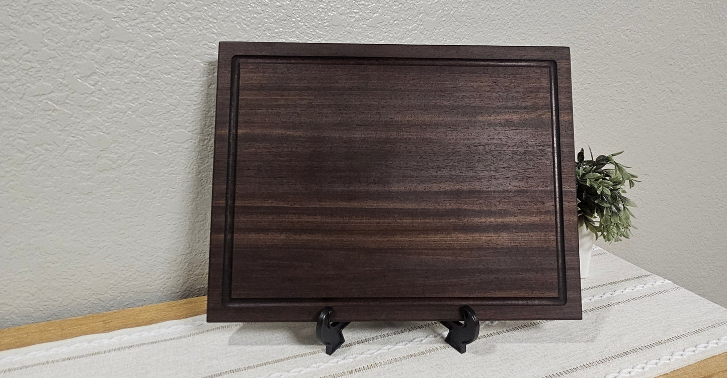 Large Peruvian Walnut Edge Grain Cutting Board With Juice Grooves