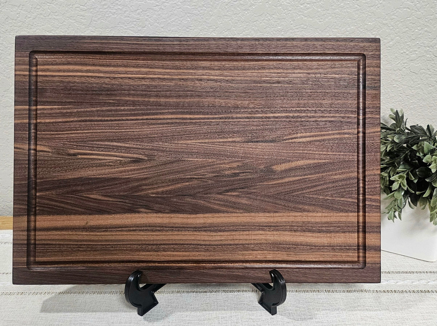 Large Walnut Edge Grain Cutting Board With Juice Grooves