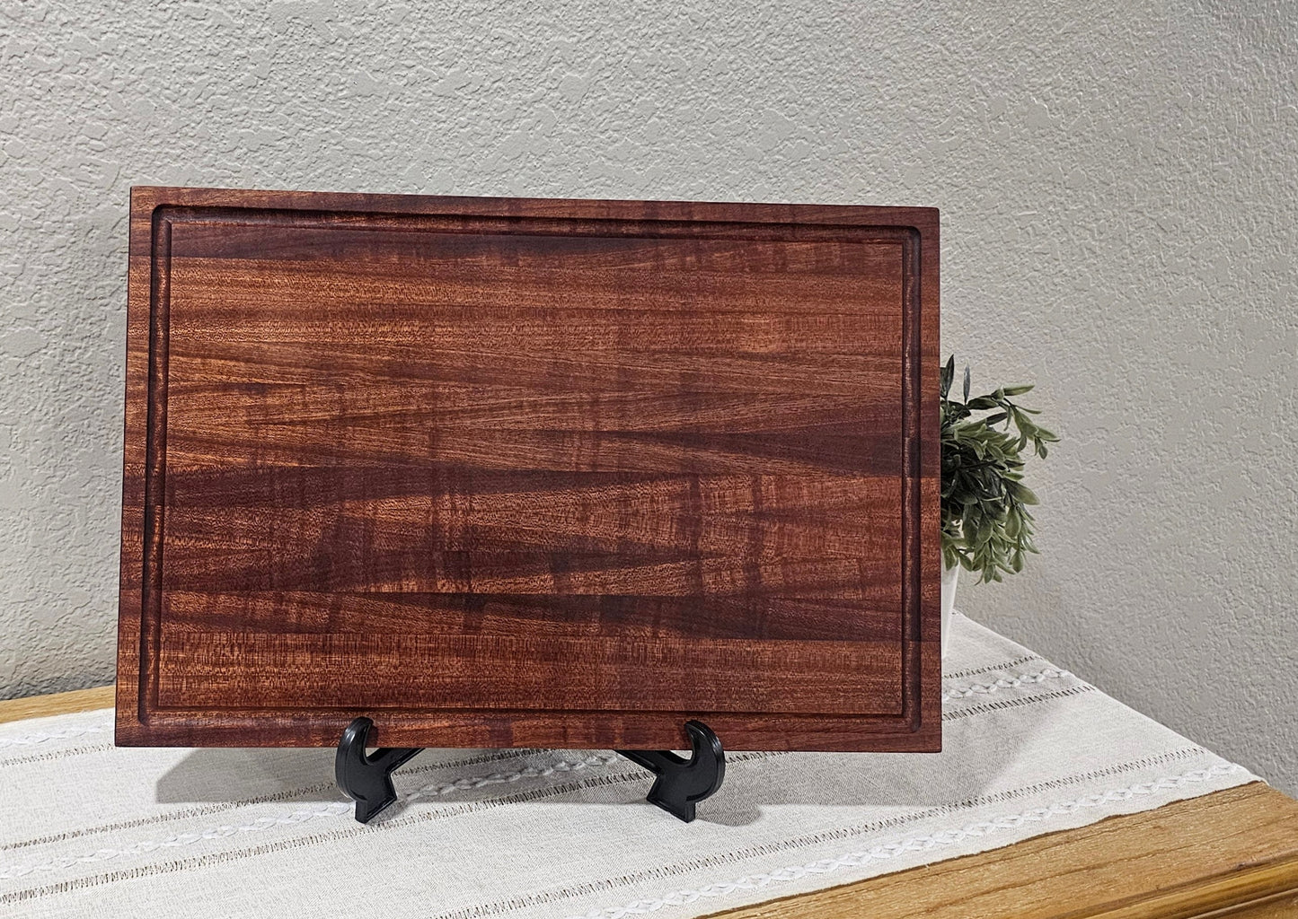 Large African Sapele Edge Grain Cutting Board With Juice Grooves