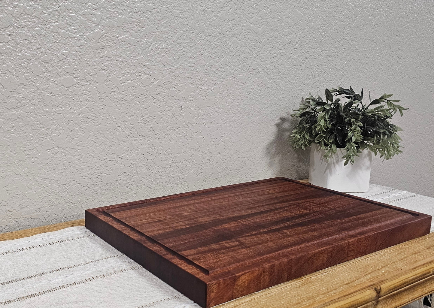 Large African Sapele Edge Grain Cutting Board With Juice Grooves